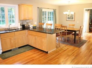 48 Bear Run, Woodbury, CT 06798