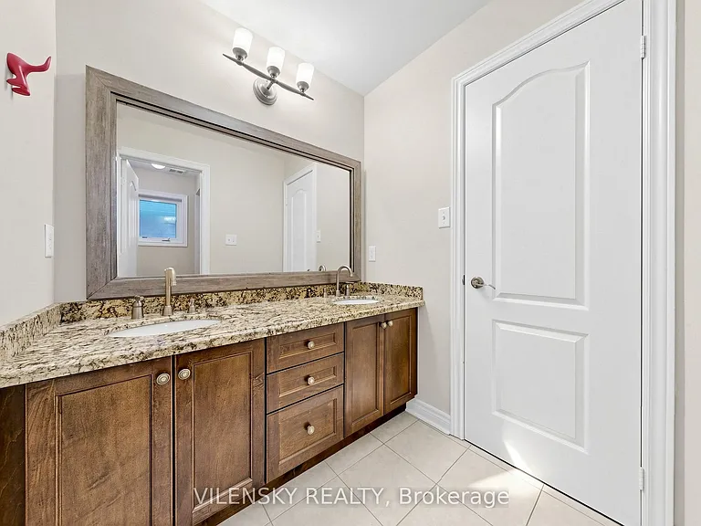 32 Santa Amato Cres — Photo 15