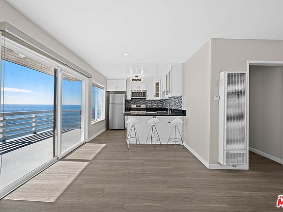 20062 Pacific Coast Hwy #1, Malibu, CA 90265 | Zillow