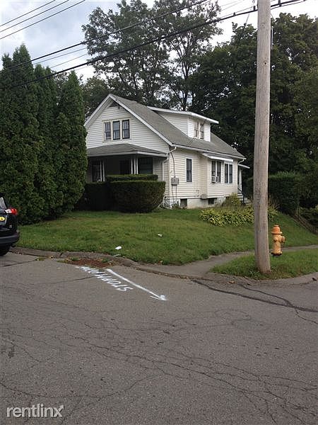 220 Robinwood