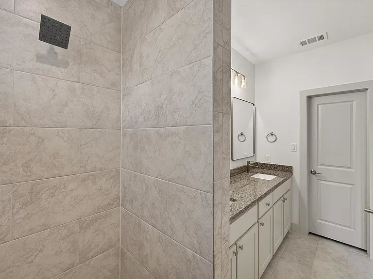 500 E Kimball St #2 — Photo 23