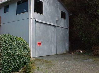 511 S 3rd Ave, Rockaway Beach, OR