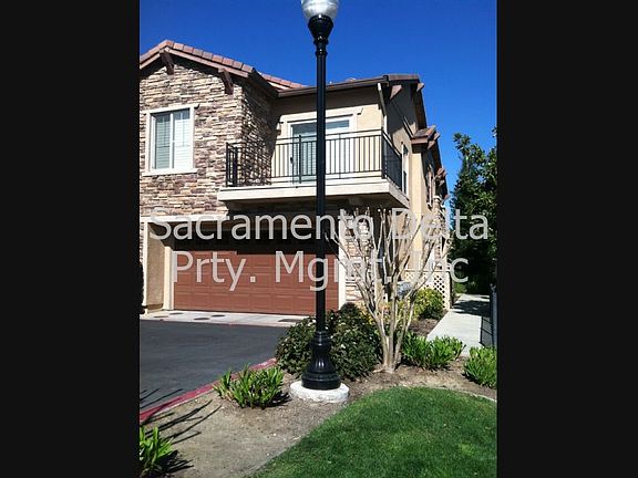 5th image of 3301 N Park Dr Unit 4016