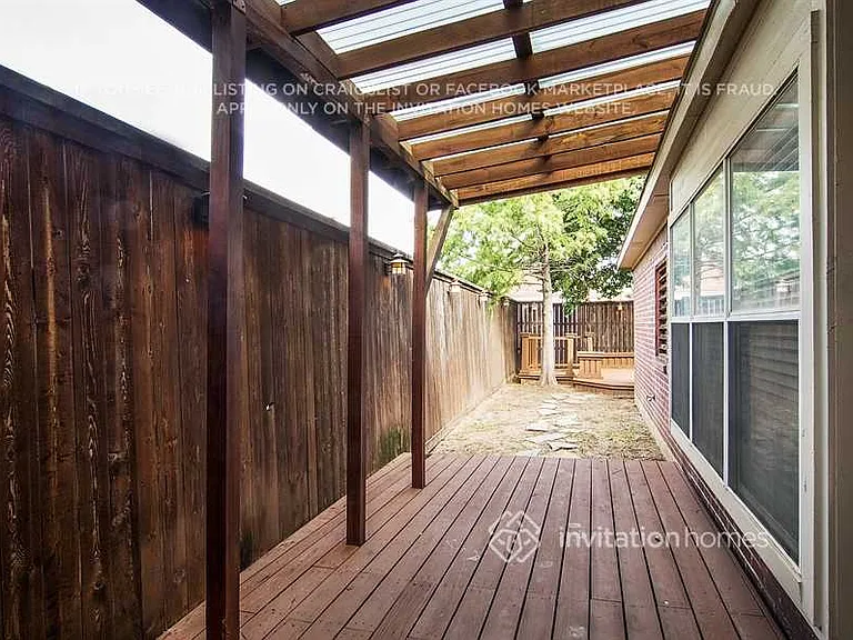 1312 W Branch Hollow Dr — Photo 18