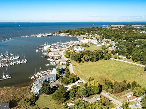 21186 Chesapeake Ave, Rock Hall, MD 21661