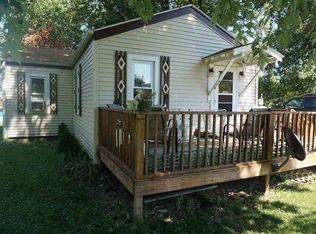 506 S Clinton St, Middletown, IL 62666