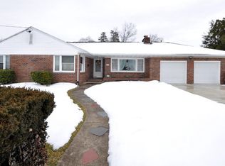 532 Dickinson Rd, Burlington, NJ 08016