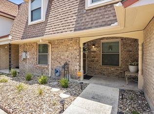 5014 Arbor Ridge Dr, San Antonio, TX 78228