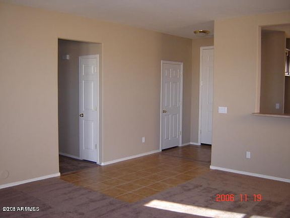 3rd image of 6221 S 43rd Dr