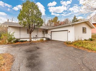 808 W Arrowhead Rd, Duluth, MN 55811