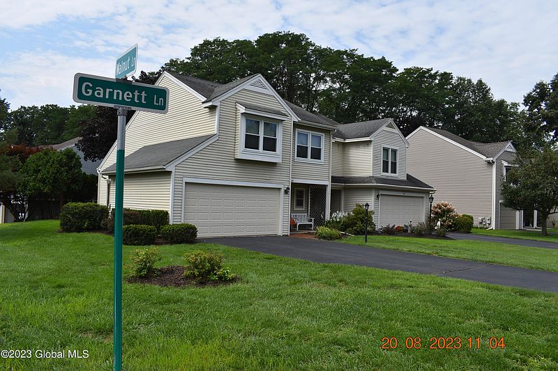 3rd image of 116 Garnettt Lane