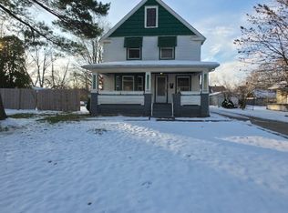 1378 E 187th St, Cleveland, OH 44110