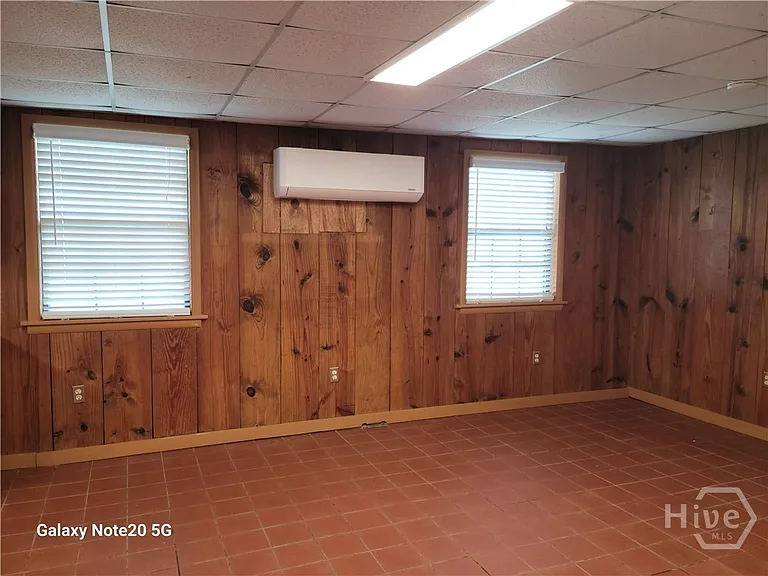 652 Ralph Rahn Rd — Photo 5