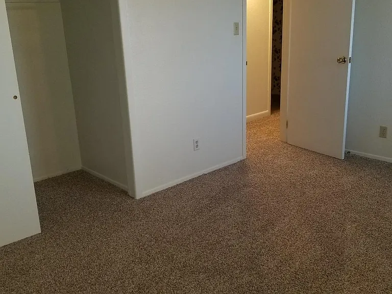 107 Bornite Ct — Photo 7