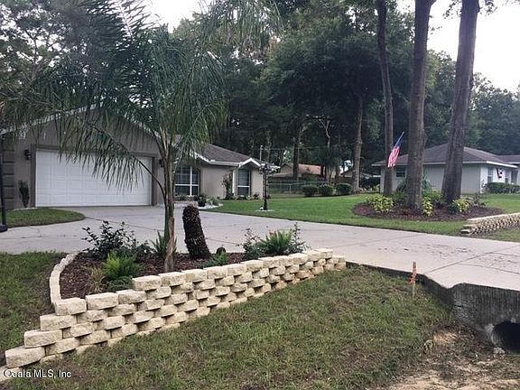 3rd image of 3251 NE 25th Ave