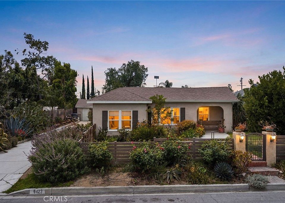 1st image of 9423 Lomita Dr