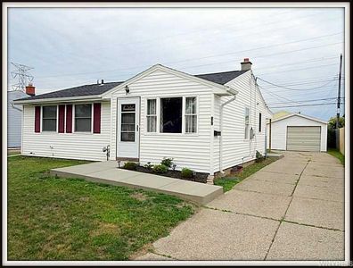 89 Wheaton Dr, Cheektowaga, NY, 14225