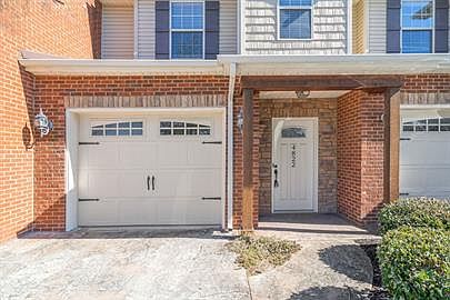 2nd image of 4830 Fountain View Way