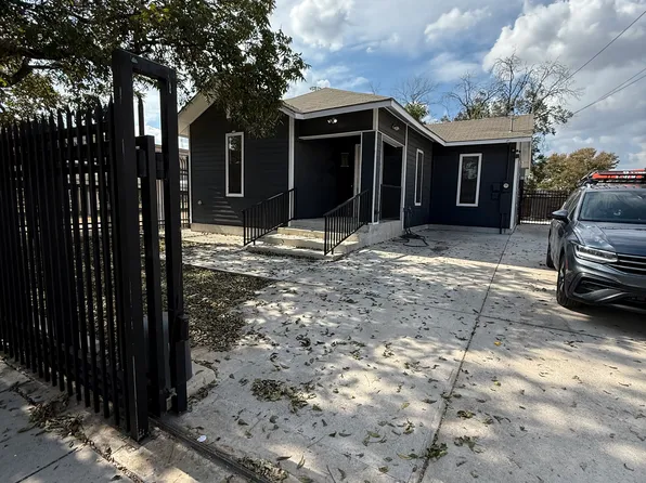 451 Oak St, San Antonio, TX 78215
