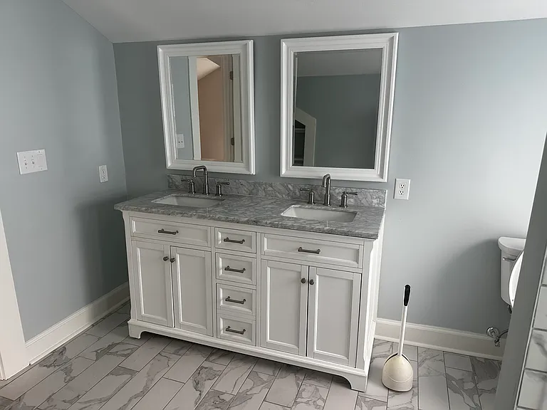 116 Suburban Ct — Photo 11