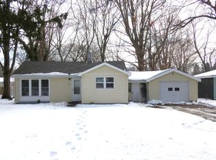 478 Gary Ave, Benton Harbor, MI