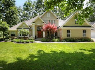 2250 Fair Ridge Dr NE, Ada, MI 49301