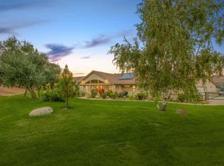 2453 Trails End Rd, Acton, CA 93510