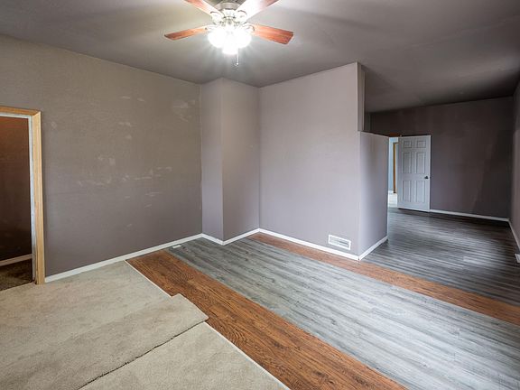 5th image of 436 W Bellville Ave