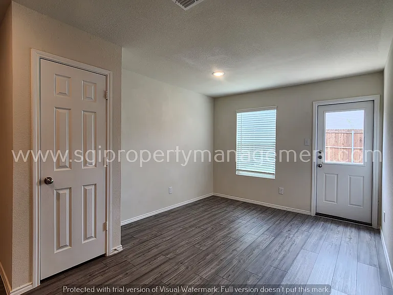 1427 Ganado Dr — Photo 11