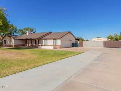 8560 E Waterford Cir, Mesa, AZ, 85212