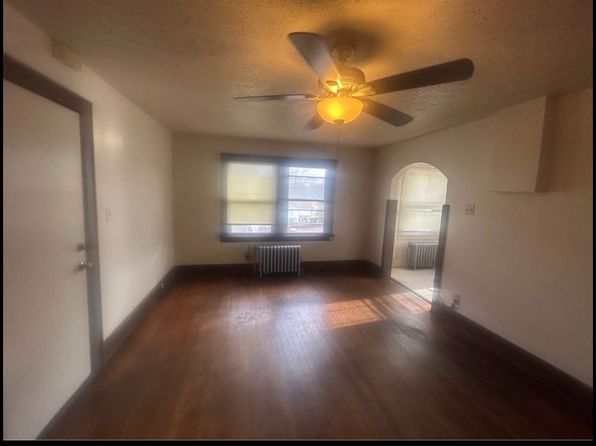 642 E Wilbeth Rd APT 3