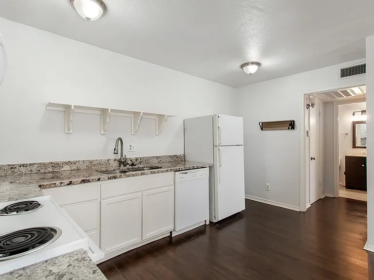 5722 Gaston Ave #H — Photo 11