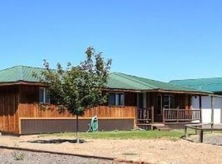 6969 SW 46th St, Redmond, OR 97756