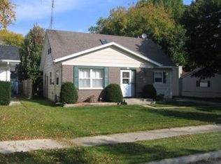 924 Pershing Ave, Sheboygan, WI 53083