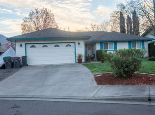 1248 Paulita Dr, Medford, OR 97504