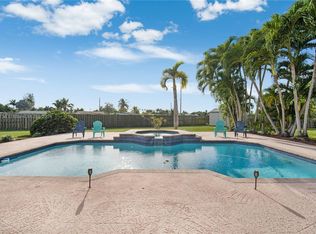 10560 SW 140th Rd, Miami, FL 33176