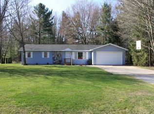 5813 E Pontaluna Rd, Fruitport, MI 49415
