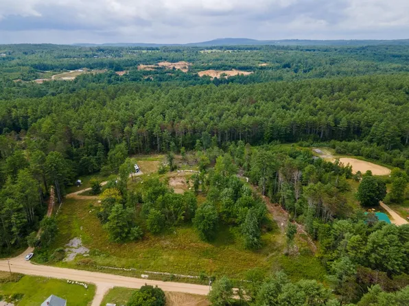 210 Sam Clark Road, Barnstead, NH 03225