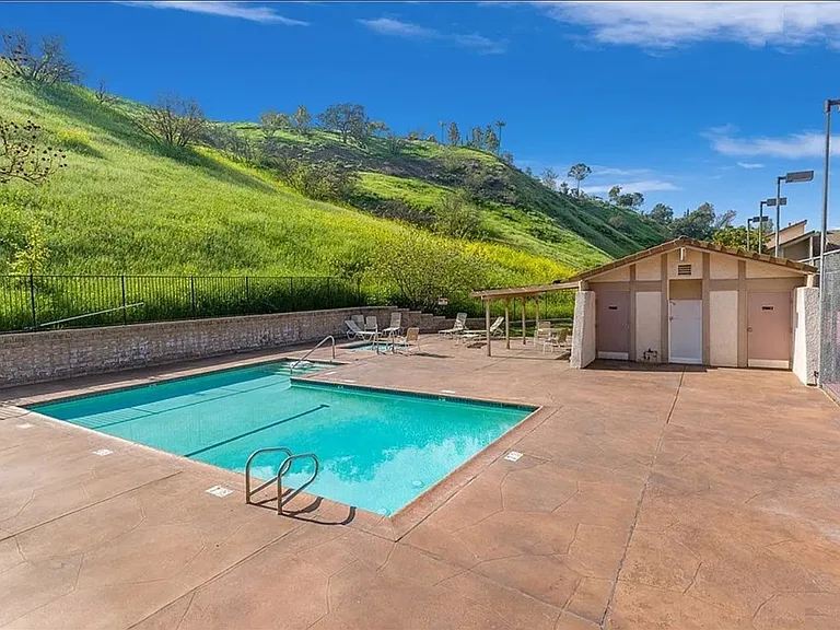 26018 Alizia Canyon Dr #C — Photo 17