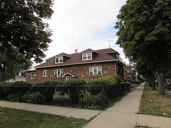2nd image of 1932 S 57th Ct