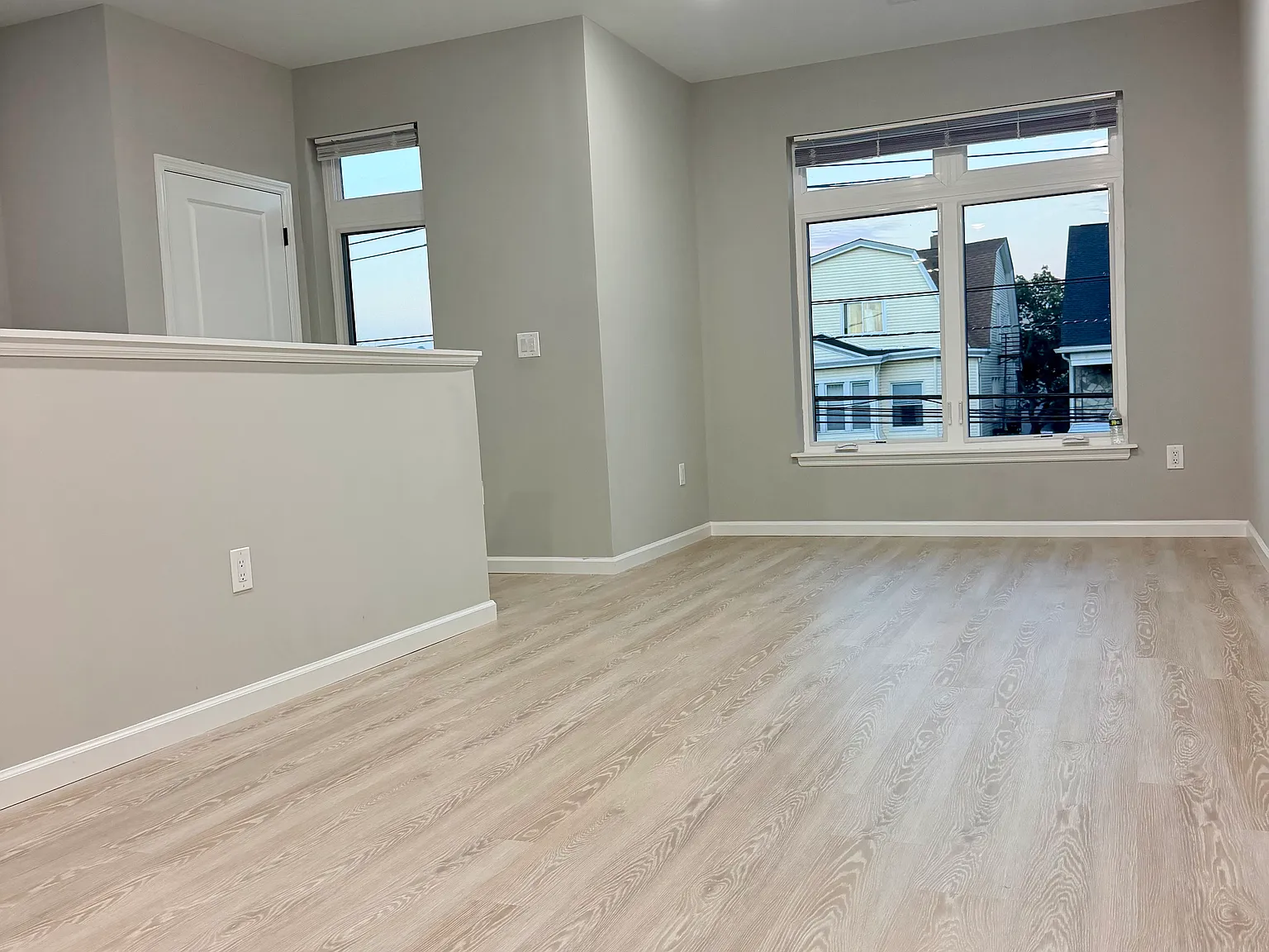 3 bed, 1600 sqft, $2,789 — Photo 2