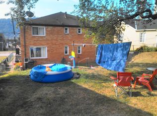 513 Chestnut St, Springdale, PA 15144