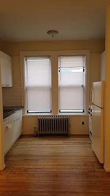 Rented by Aidonis Realty | media 6