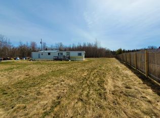 2007 Collins Mill Rd, Newport Center, VT 05857