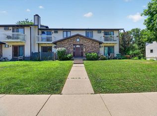 2850 Cimarron Trl APT 1, Madison, WI 53719
