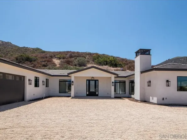16390 Via Justina Real, Escondido, CA 92025