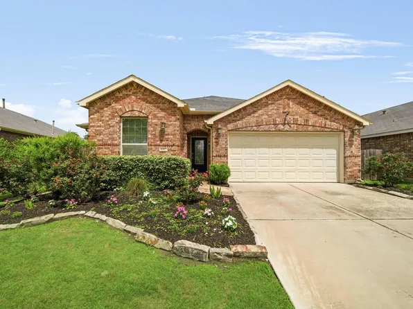 8407 Douro Valley Dr, Rosenberg, TX 77469