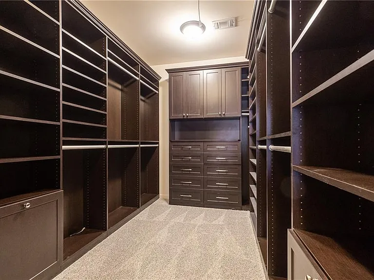 3664 Brookhaven Manor Xing NE — Photo 49