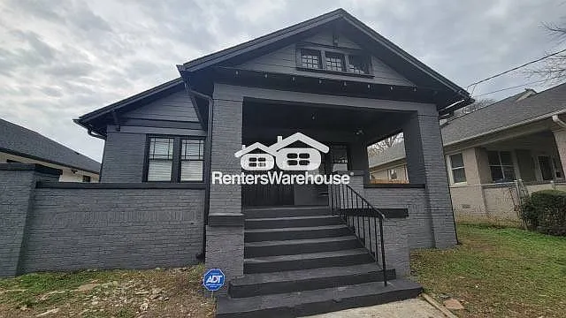 517 Wabash Ave NE — Photo 5