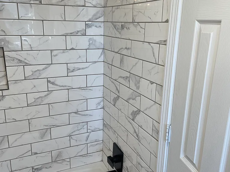 10624 Greensboro Rd #102 — Photo 11
